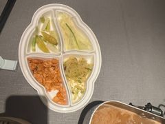-左庭右院鲜牛肉火锅黑金店(陆家嘴中心店)