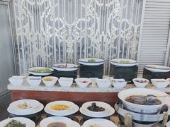 -怡豪大饭店·银顶旋转餐厅