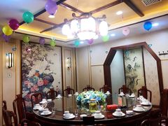 包厢-那家老院子东北菜·饺子·小鸡炖蘑菇(艳华街店)