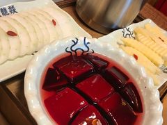 -大龙辣火锅·龙虾·烧烤(湖滨新天地店)