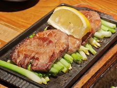 厚切牛舌牛腹肉-九州酒场ひこぞう(1号店)