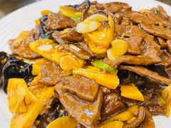 -鸿运楼烤鸭店(天桥店)