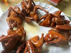 红烧乳鸽-大田塱鸽庄