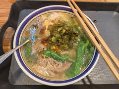 -云阿蛮云南生烫牛肉米线(奉贤路店)