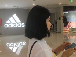 -苑苑发型设计