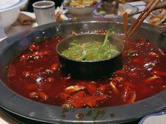 -爱你您·自家鱼塘·活水喷泉鱼火锅(八里店)