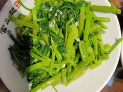 -富正毅三下锅(体育馆店)