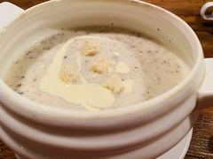 奶油蘑菇汤-宝莱纳啤酒花园餐厅PAULANER BRAUHAUS Nanjing(广州路店)