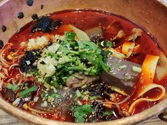 -成都你六姐·牛肉冒菜(上海环宇荟店)