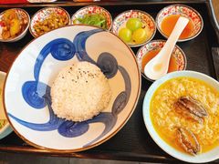 -寄畅興·百年蟹黄面·万国建筑群(外滩27号店)