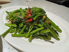 -肥仔文澳门猪骨煲(南京西路店)