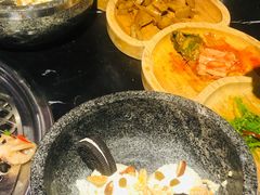 -鹤江桥·红油牛肉粉(SKP店)