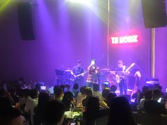 -TZ House音乐现场(来福士中心店)
