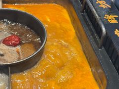 -老牌坊云南鱼豆花火锅(哈西万达店)