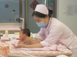 -盈月阁母婴护理中心·月子中心·月嫂育儿嫂