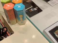 -微缤礼物(青岛海信广场店)