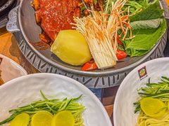 -喇喇排骨火锅·传统韩式脊骨汤(望京西园总店)