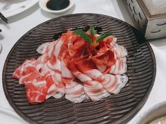 -红鼎豆捞·非遗鲍皇汤火锅(宝丰路店)