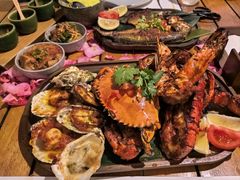 -三亚艾迪逊酒店·海滩烧烤 BARBACOA·现场乐队·浪漫晚餐·烧烤海鲜