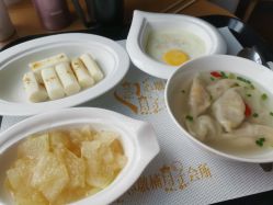 -兰心墩楠月子会所(万达店)