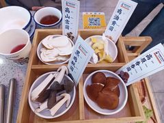 -阿婆情腊排骨火锅(金虹路店)