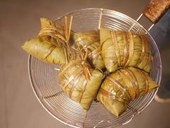 咸蛋粽-禄源公·老莞诚饭店