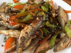 香酥小河鱼-瑶家饭庄