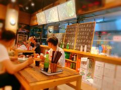 -聚合鑫东北熏酱熟食麻辣面(长阳店)