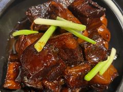 红烧肉-乔街深夜食堂·小龙虾·高压锅生蚝(杭州总店)
