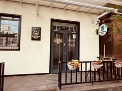-Cafe Villa