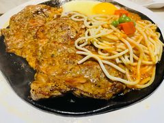 -豪客来牛排(中央花苑店)