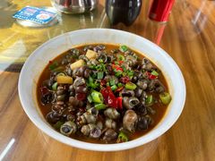 -芦茨金富饭庄·25年老字号·专做稻草鸡