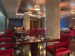 -粤尚腾香居中餐厅(首都机场希尔顿店)