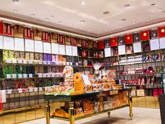 -VENCHI 闻绮(北京国贸商城店)