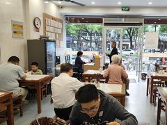 -老西白点心店
