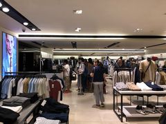 -ZARA(海港城店)