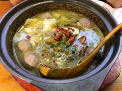 -周鱼小馆石锅酸菜鱼(活力汇店)