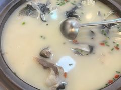 -浔味·山屿湖·正宗淳牌全鱼宴老字号