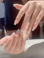 -丽心自助美甲美睫