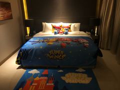 -上海滴水湖皇冠假日酒店