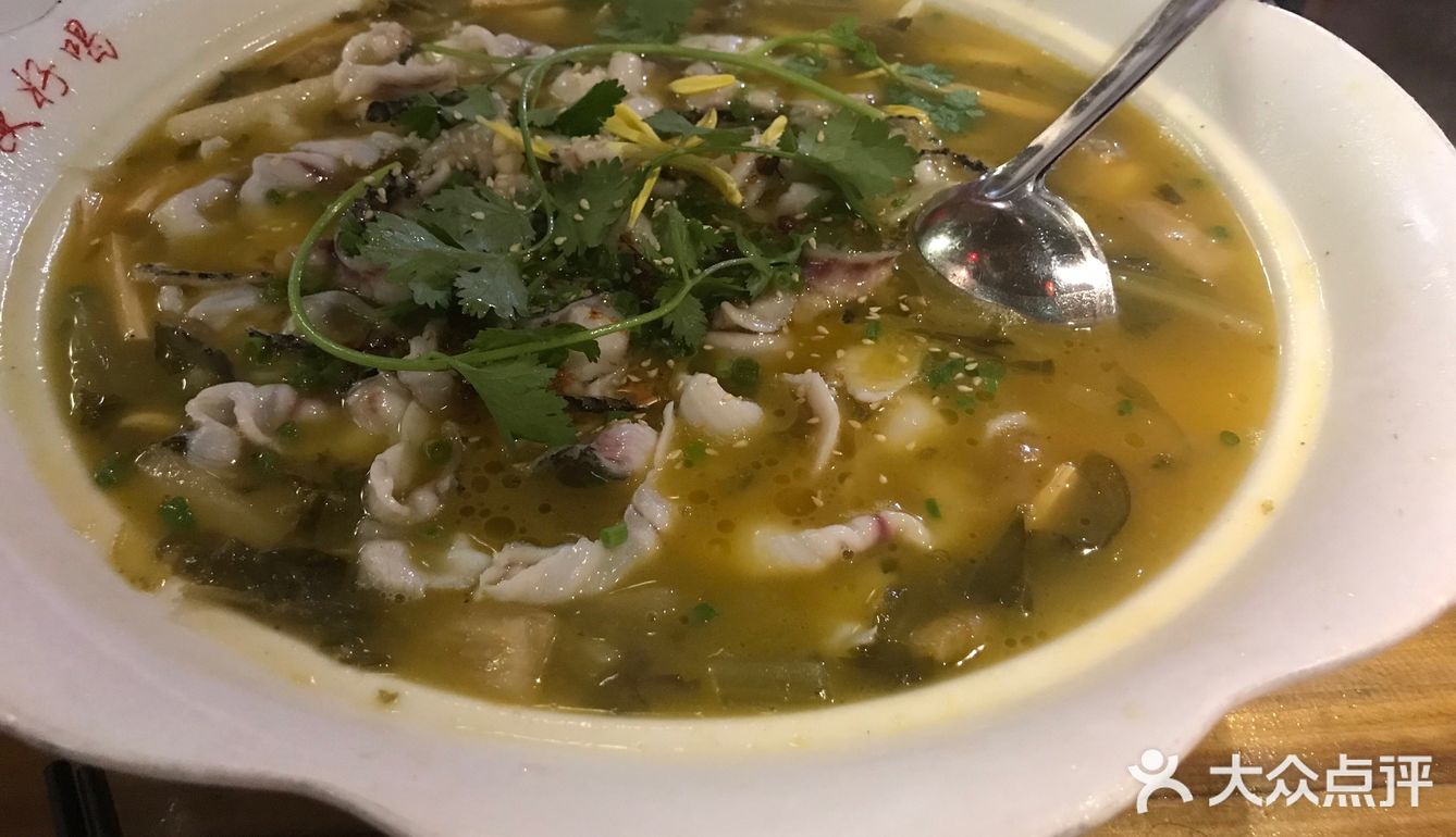 生活不易，所以尽量过得简单点