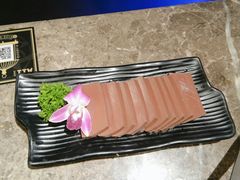 -三人行骨头王火锅(长寿店)