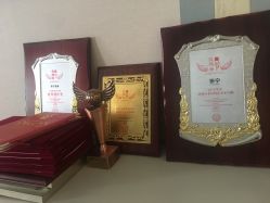 -一个差评成就的纹眉店