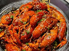 -肥肥虾庄·金牌油焖大虾(沙湖店)