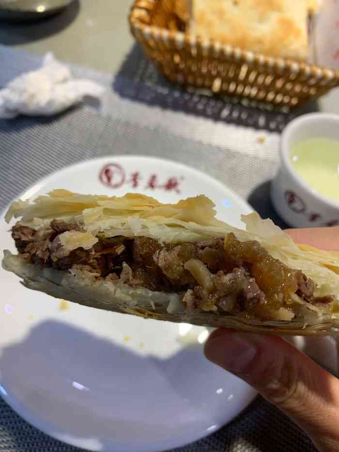 李春秋驴肉火烧