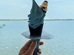 -抱抱地球咖啡馆(国家海洋博物馆店)
