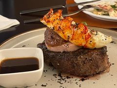 -卡佩罗意大利餐厅及酒吧Al Cappello Trattoria