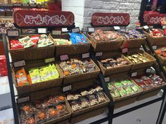 零售区-来伊份(香积寺路店)