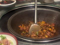 -挂旗柴锅鸡(蚌山区嘉年华店)