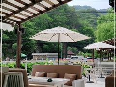 -Local泰莲庭(虹鳟鱼店)
